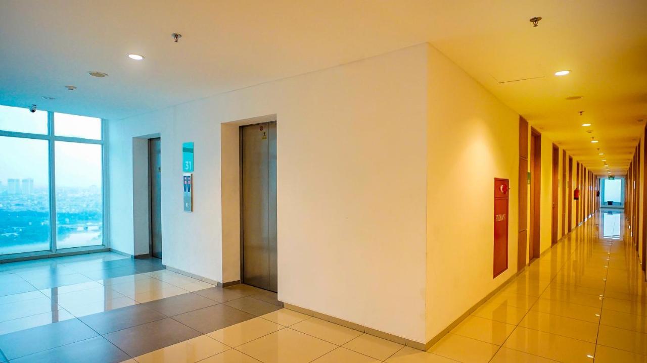Ventura Room At Treepark City Tangerang Exterior photo