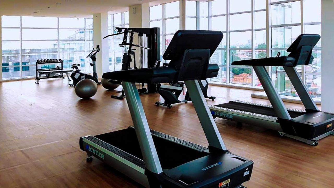 Ventura Room At Treepark City Tangerang Exterior photo